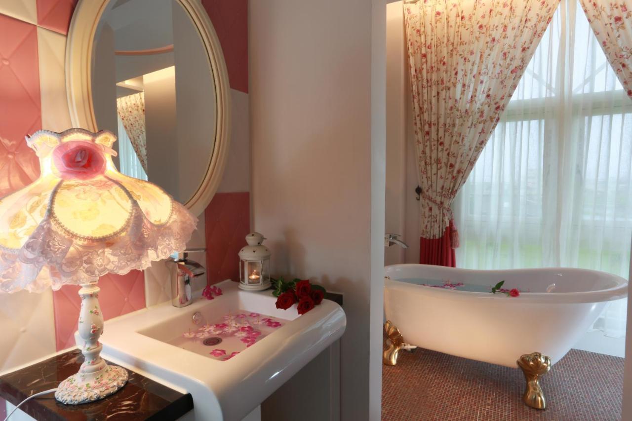 Bed and Breakfast Jane Castle Wujie Esterno foto